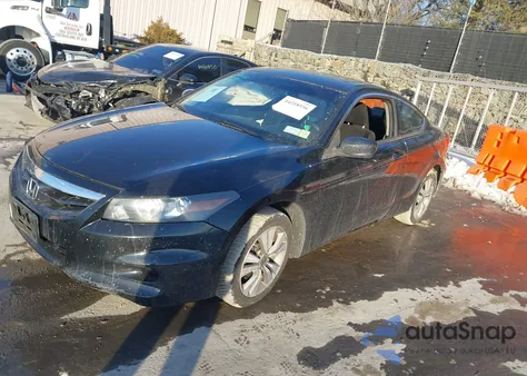 2011 Honda Accord 2.4 Ex z USA, uszkodzony, nr VIN 1HGCS1B71BA001695